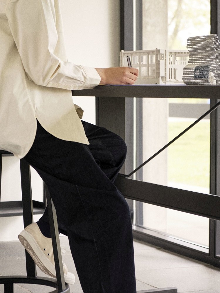 Passerelle High Table Hay