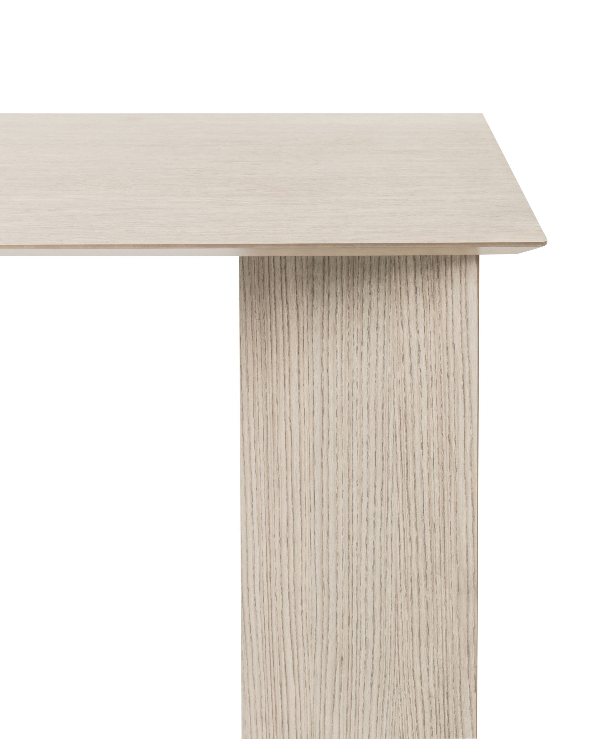 Mingle Table 135 cm Ferm Living