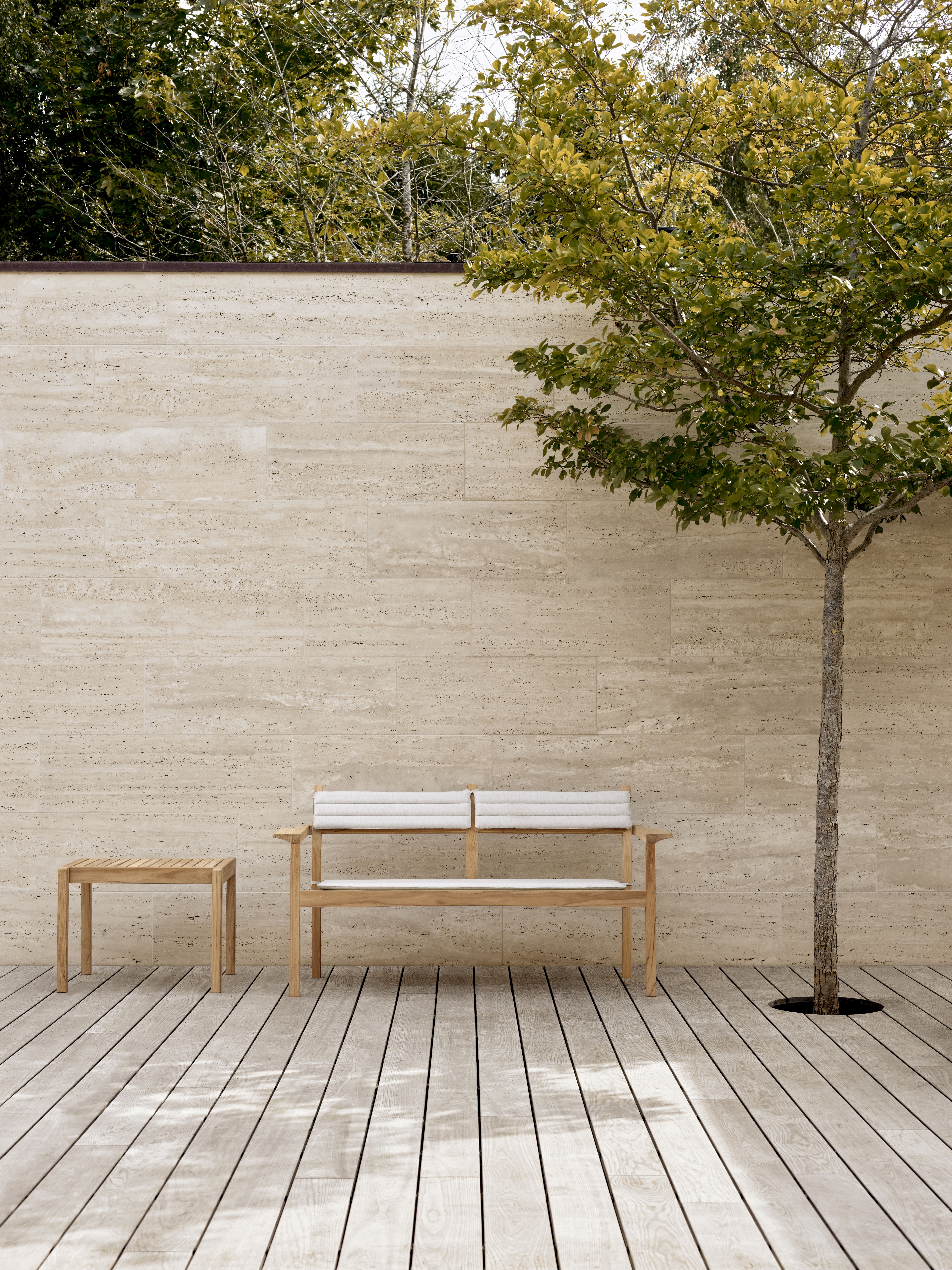 AH701 Lounge Sofa Teak Outdoor Carl Hansen & Søn