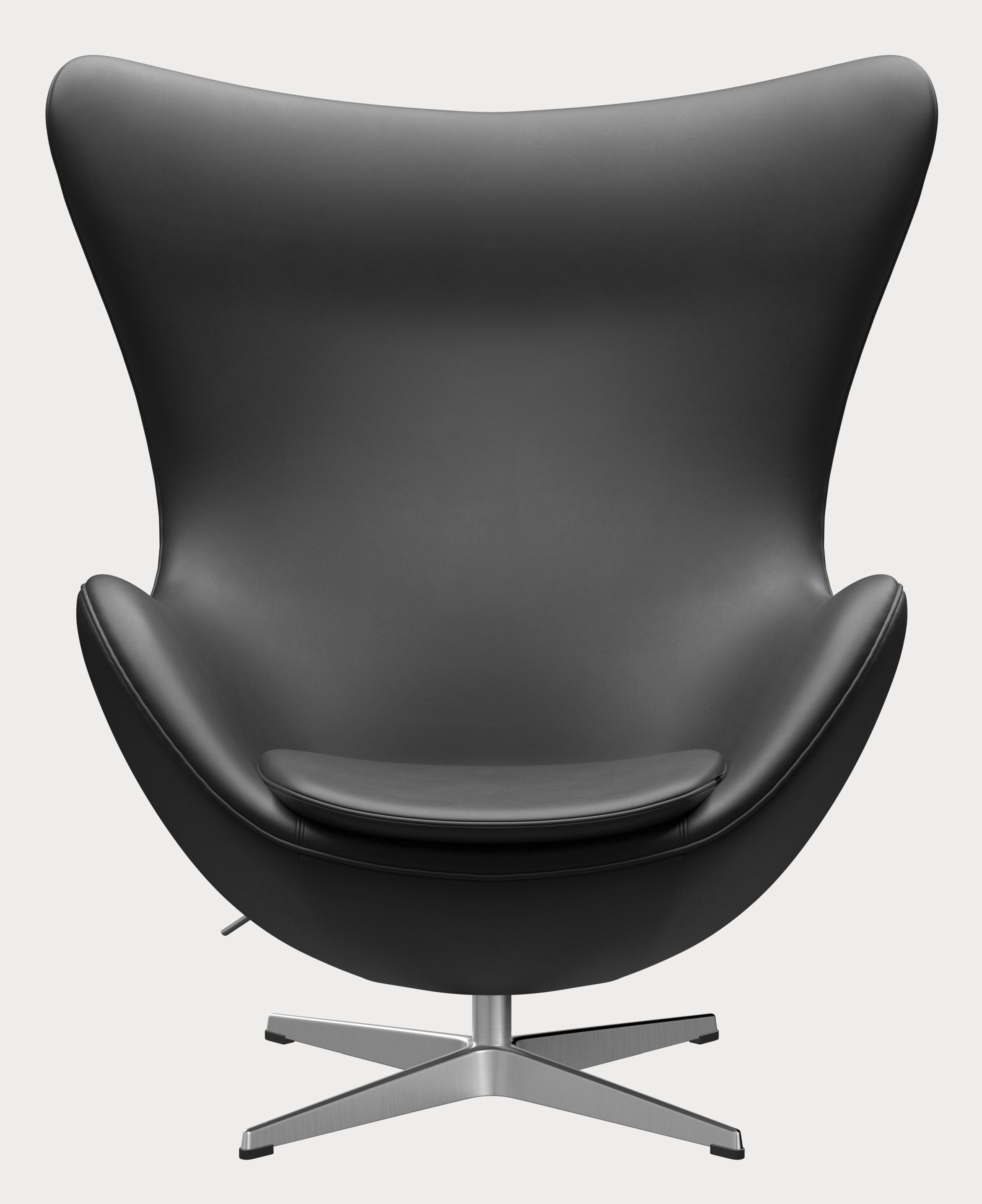 Schwarzer Egg Chair Sessel von Fritz Hansen mit Lederbezug und silbernem Fußkreuz.