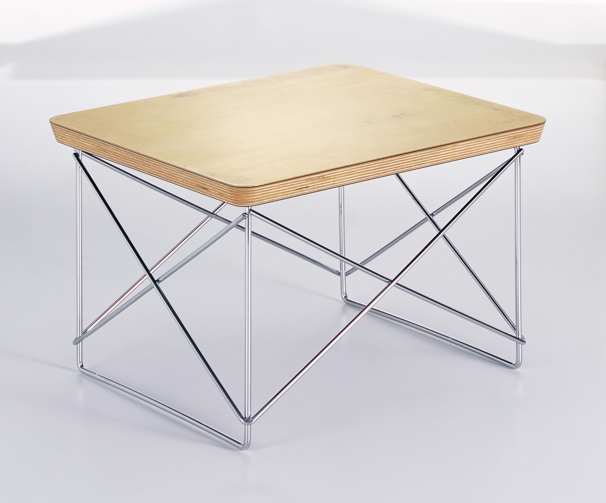 Occasional LTR Side Table Gold leaf Chrome-plated frame Vitra SINGLE PIECES