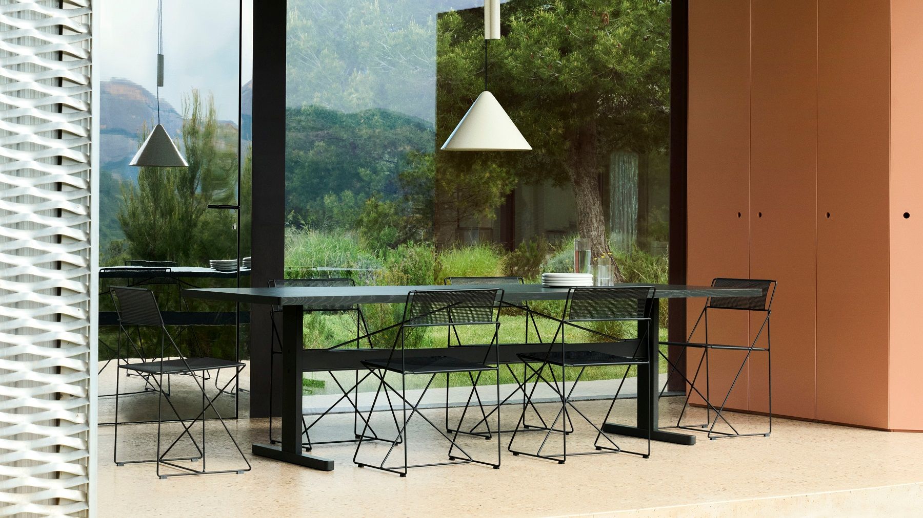 Compass Pendant 430 pendant light Hay