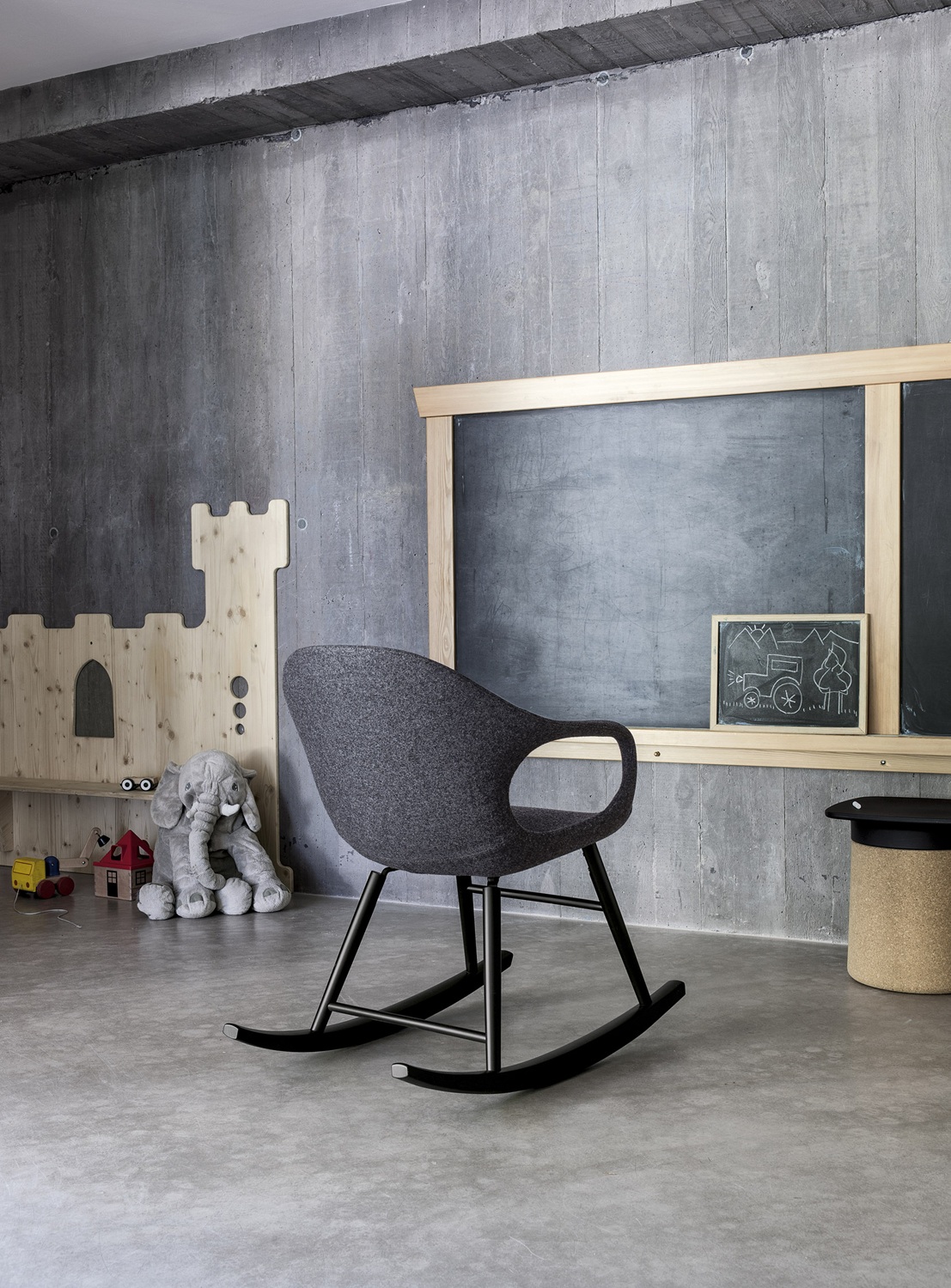 Elephant Rocking chair Kristalia