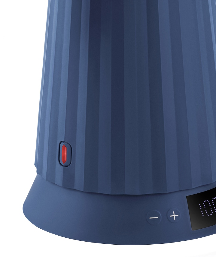 MDL21 Plissé kettle with temperature control Alessi Blue