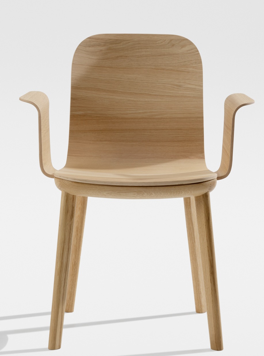 Aeon Comfort Chair armchair Zeitraum Aeon Comfort Chair armchair Zeitraum