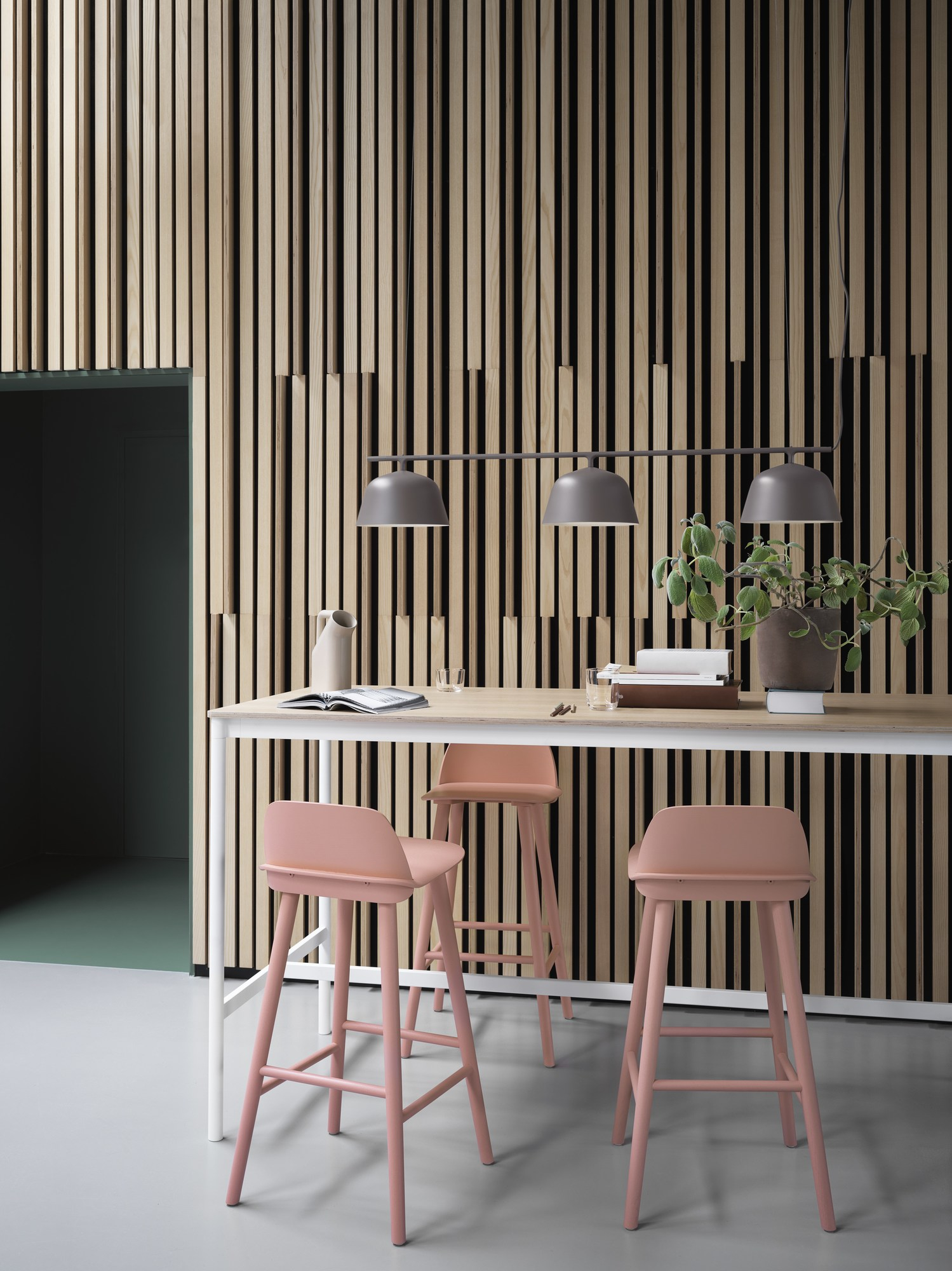 Ambit Rail pendant lamp Muuto