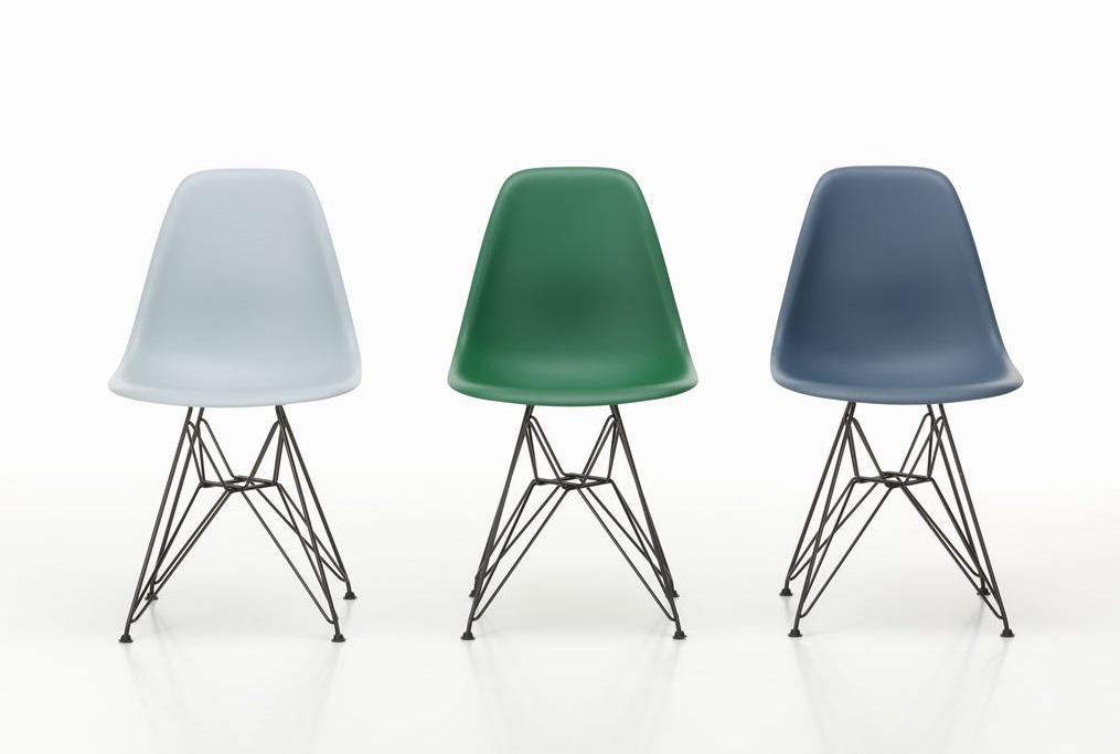 Eames Plastic Side Chair DSR Chair Vitra