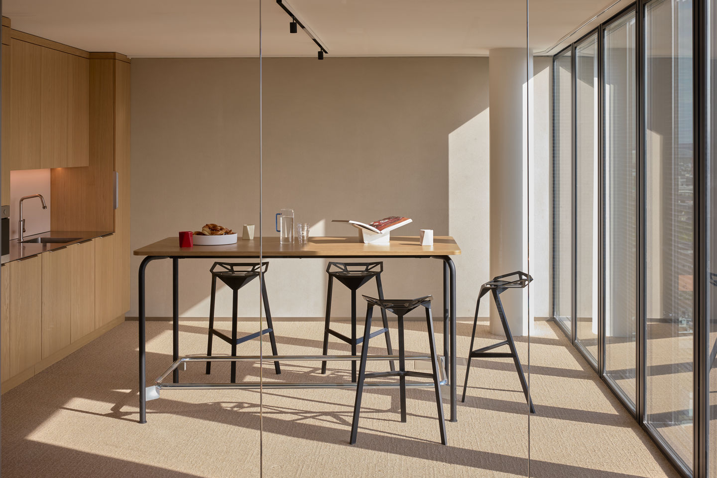 Scout Meet High conference table Vitra