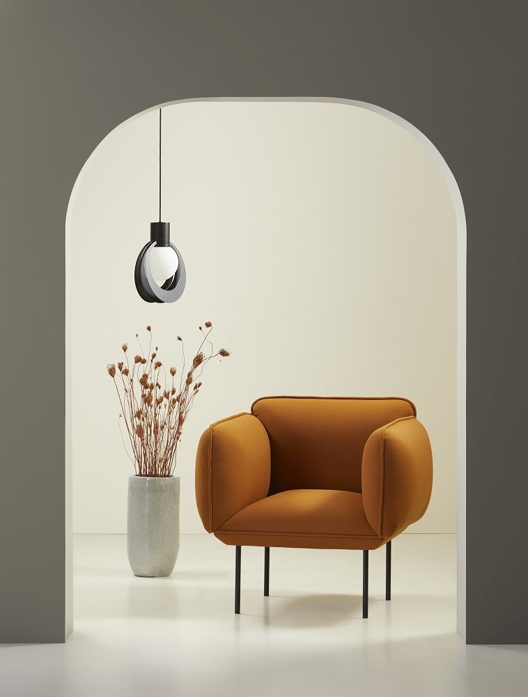 Nakki Armchair Woud