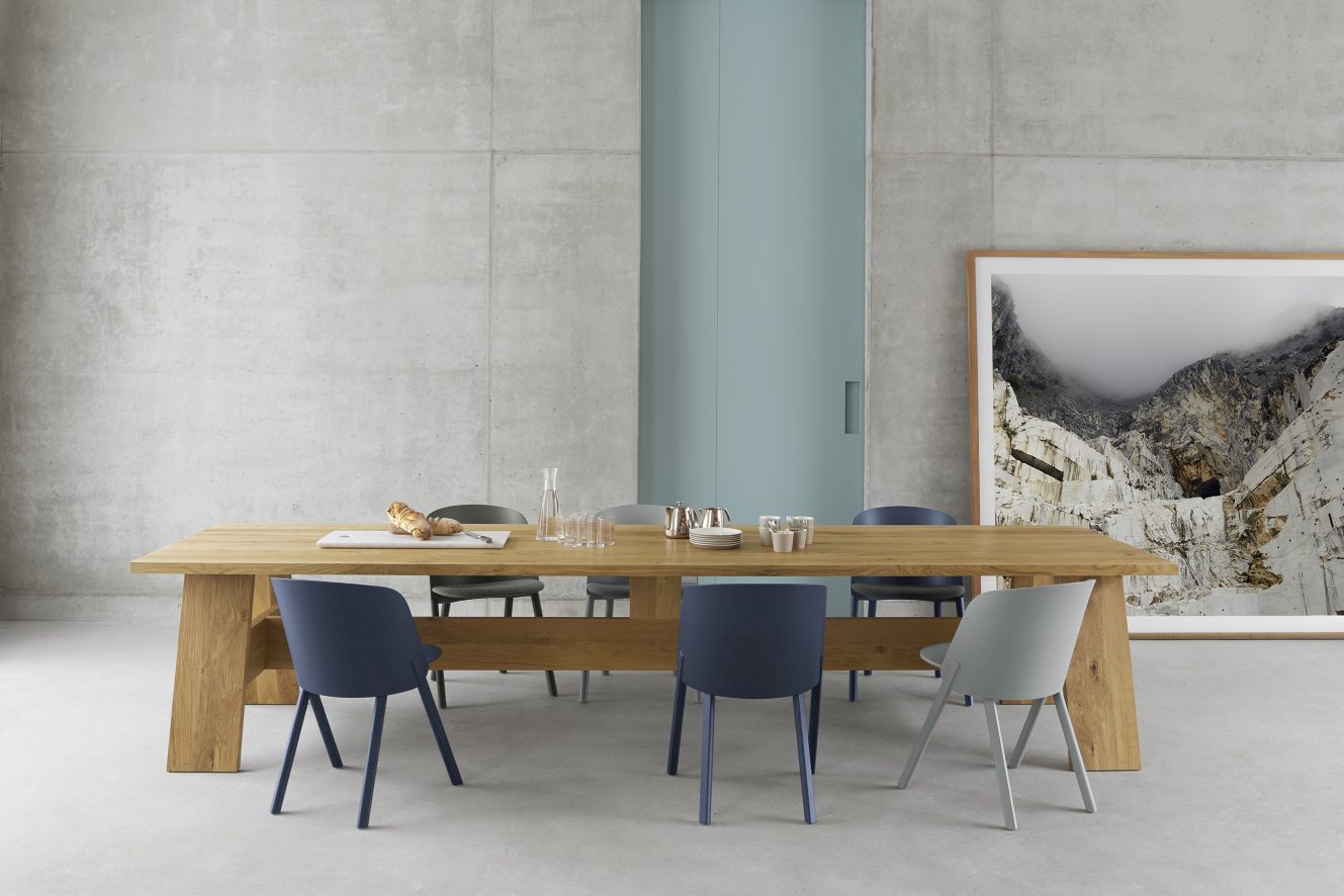 DC01 Fayland table oiled oak e15