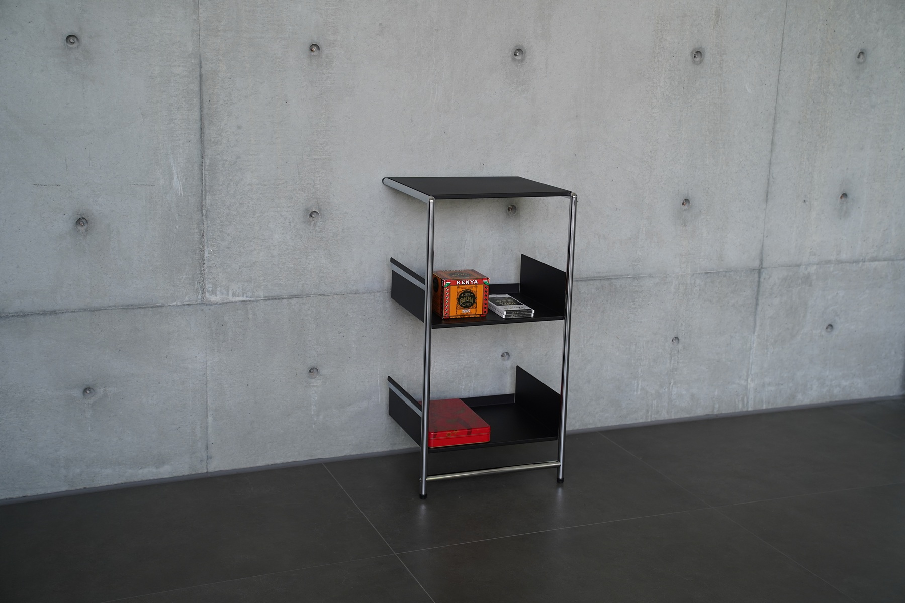 Cover plate for Pool 82 S Leaning shelf / Shoe rack Mox