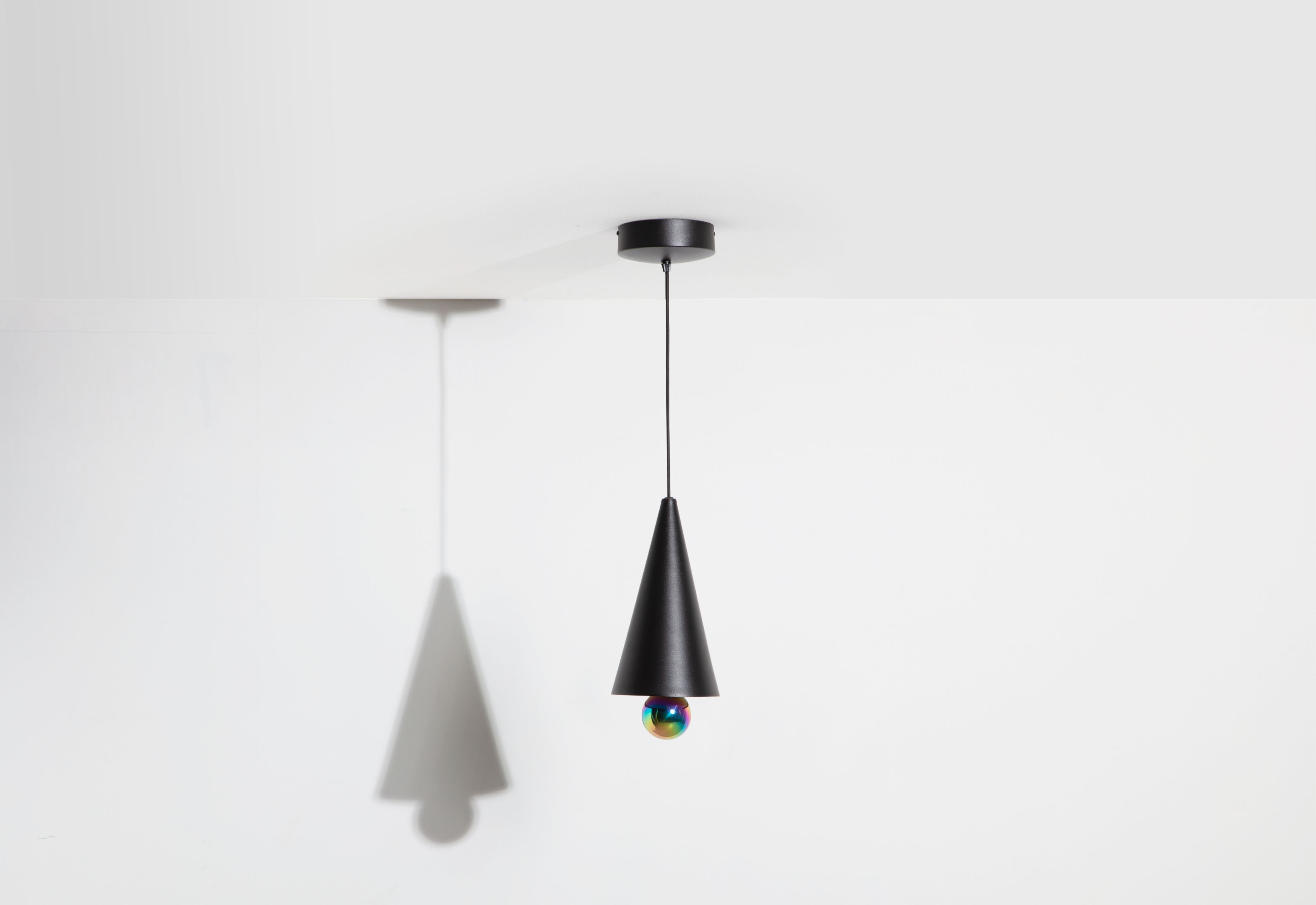 Cherry Pendant light Pendant lamp S Petite Friture