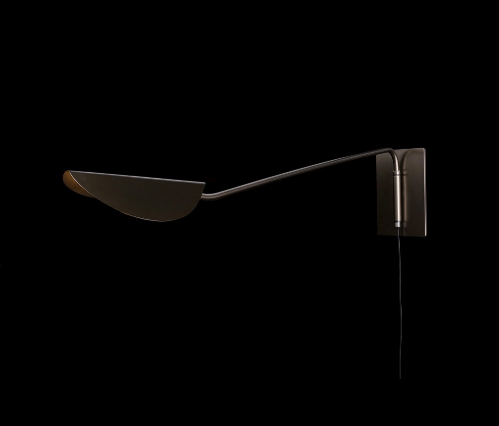 Plume Wall Lamp Oluce