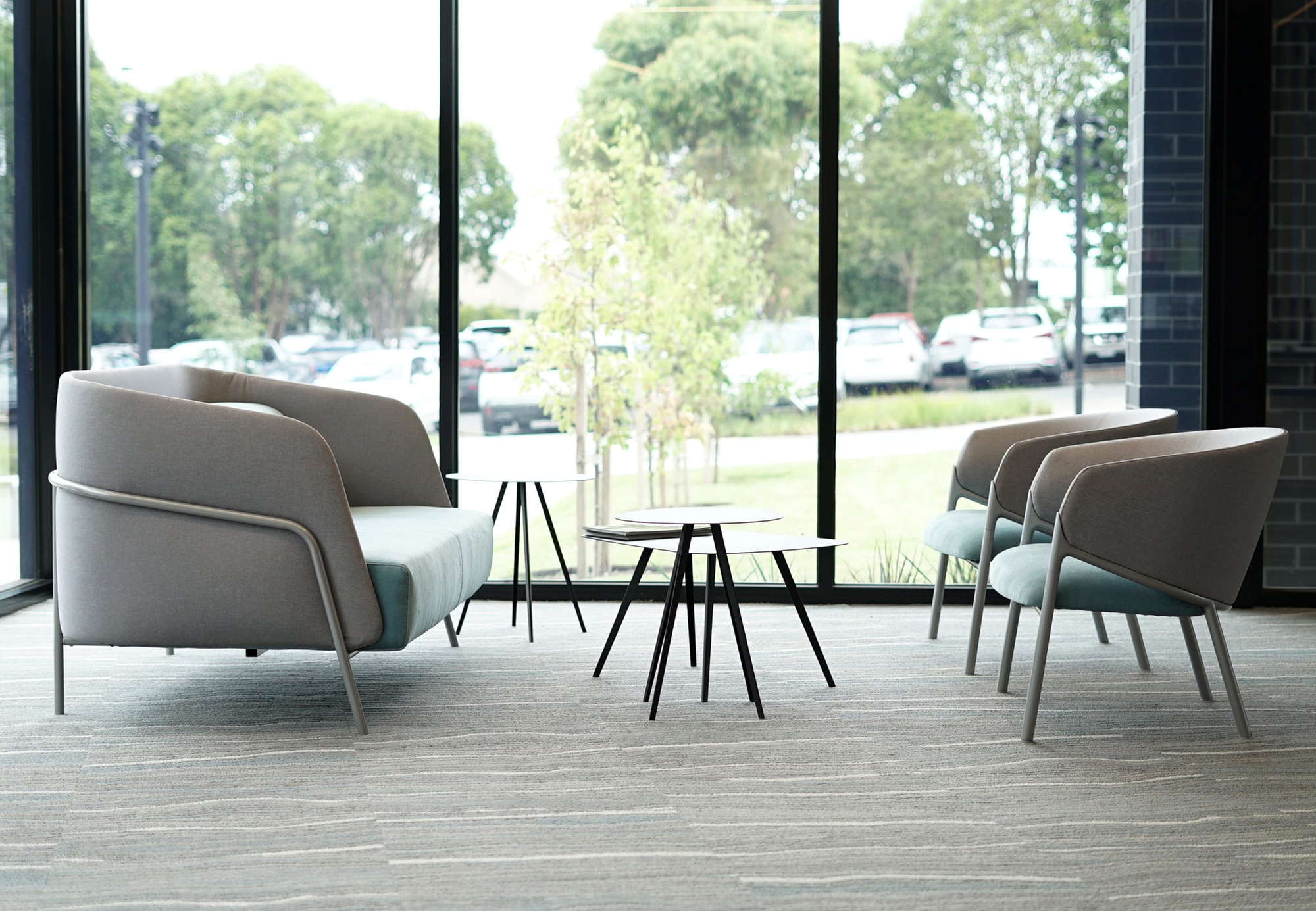 Agorà Side table medium Segis gray