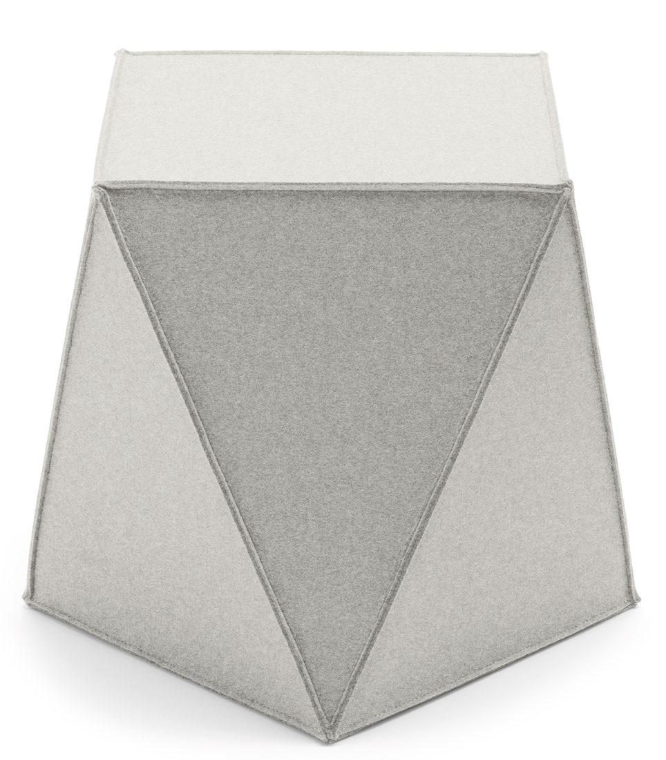 Brilli seating furniture Hey Sign