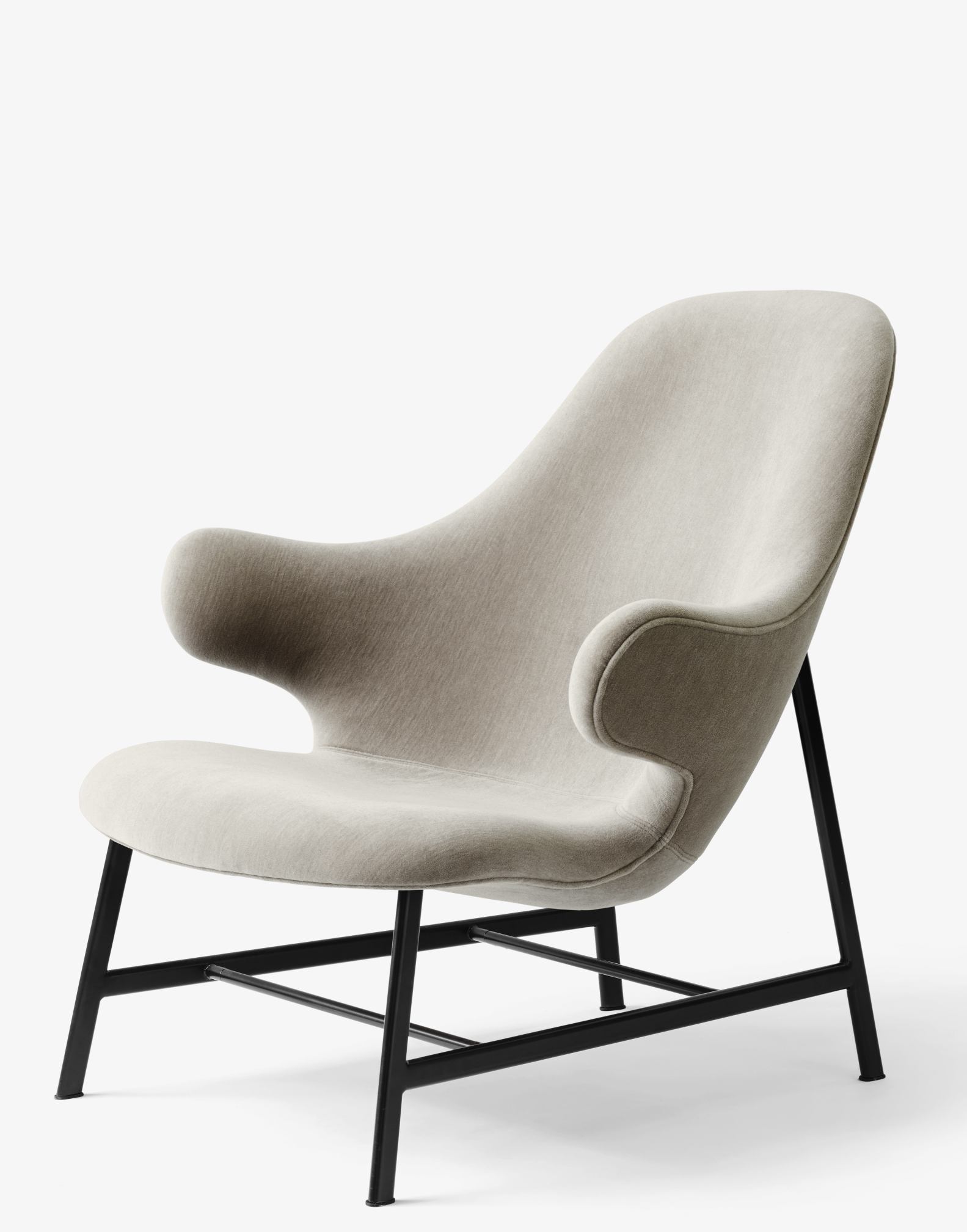 Catch JH13 Lounge armchair AndTradition
