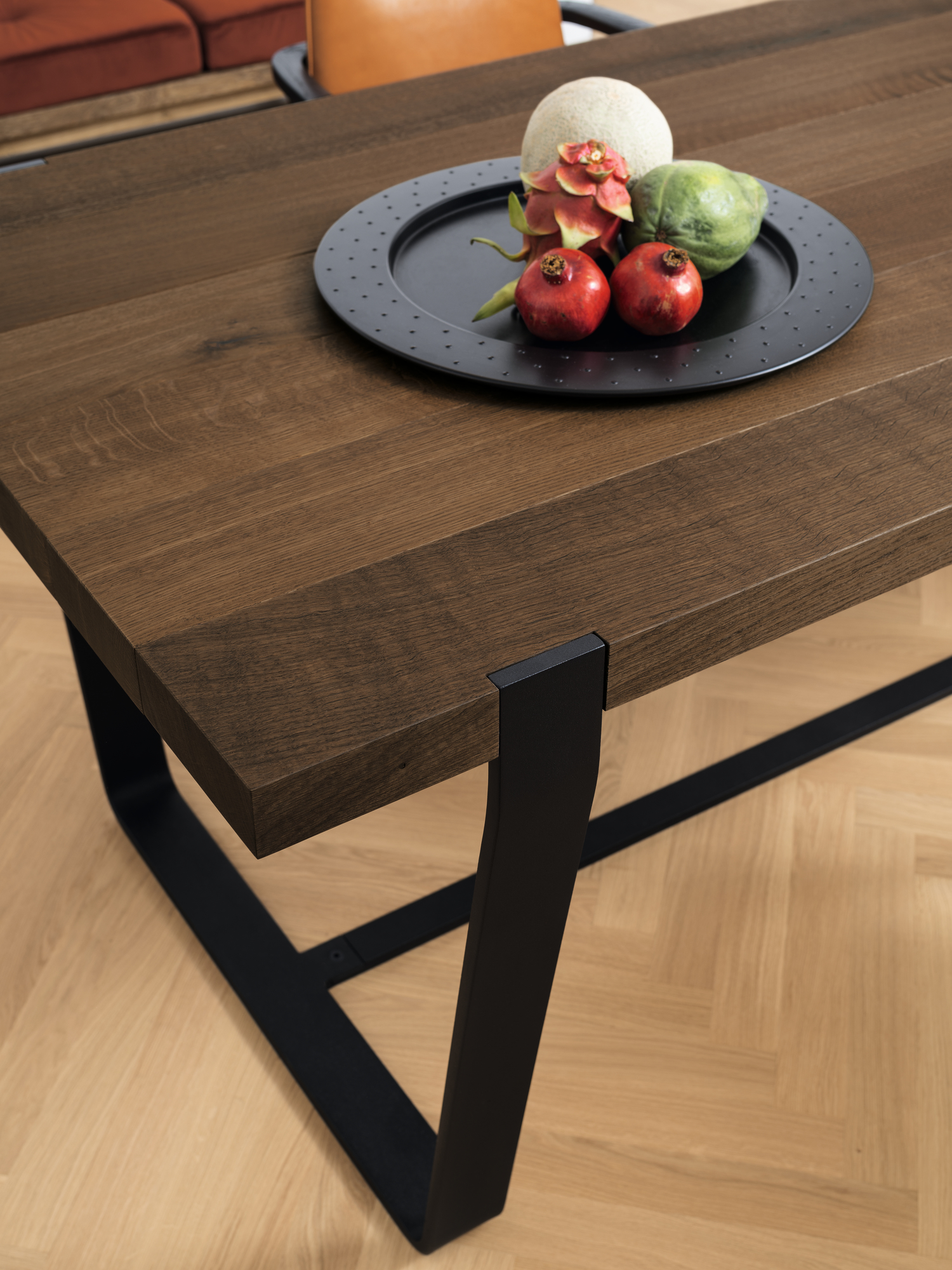 BB 11 Clamp table smoked oak Janua