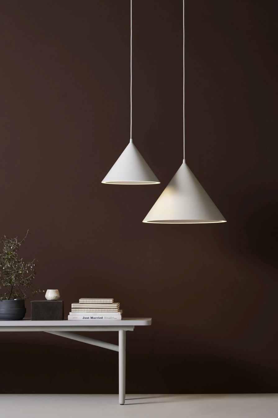 Annular Pendant Woud