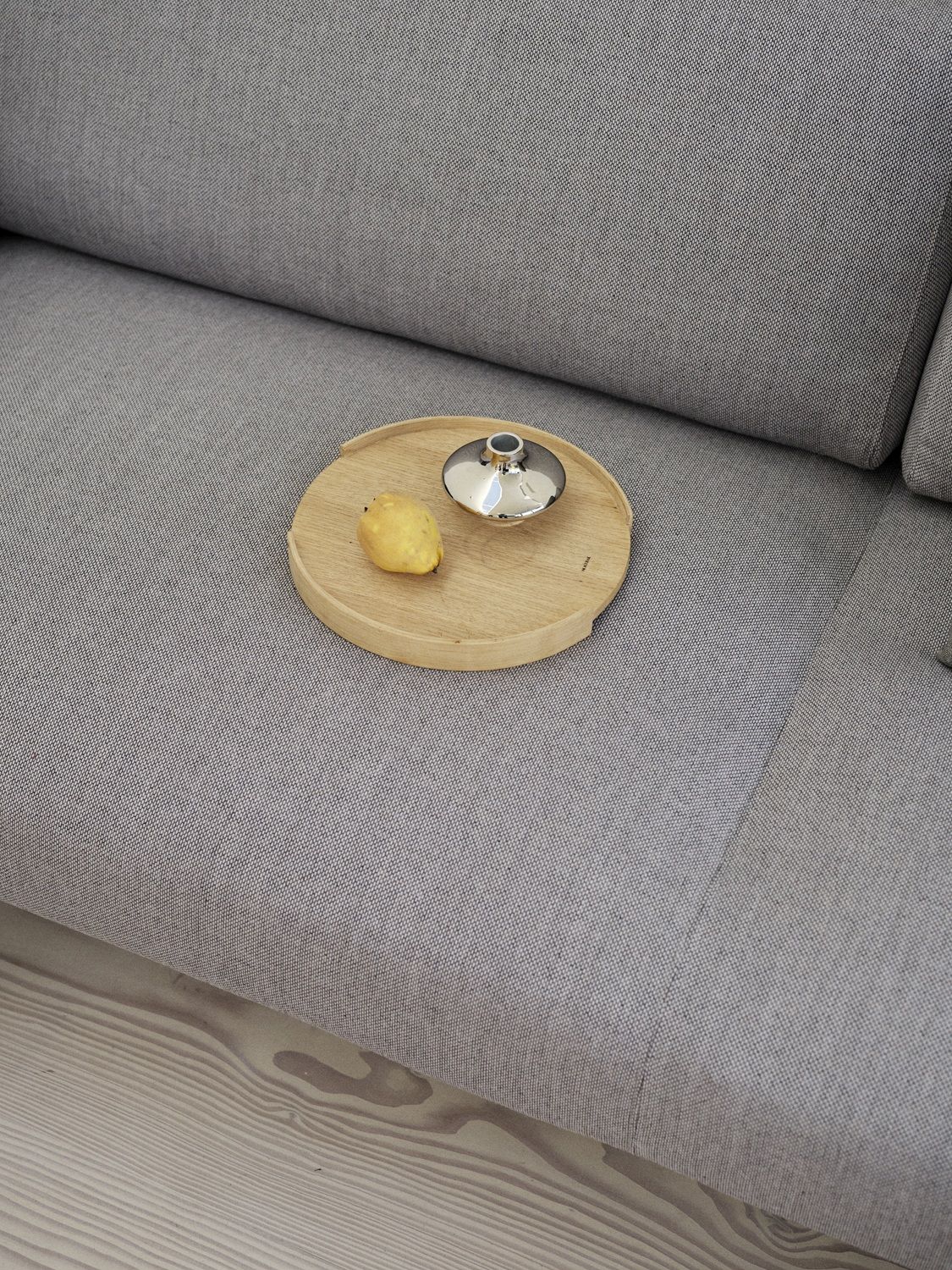 MEGHAN Sofa / Sofa bed Softline