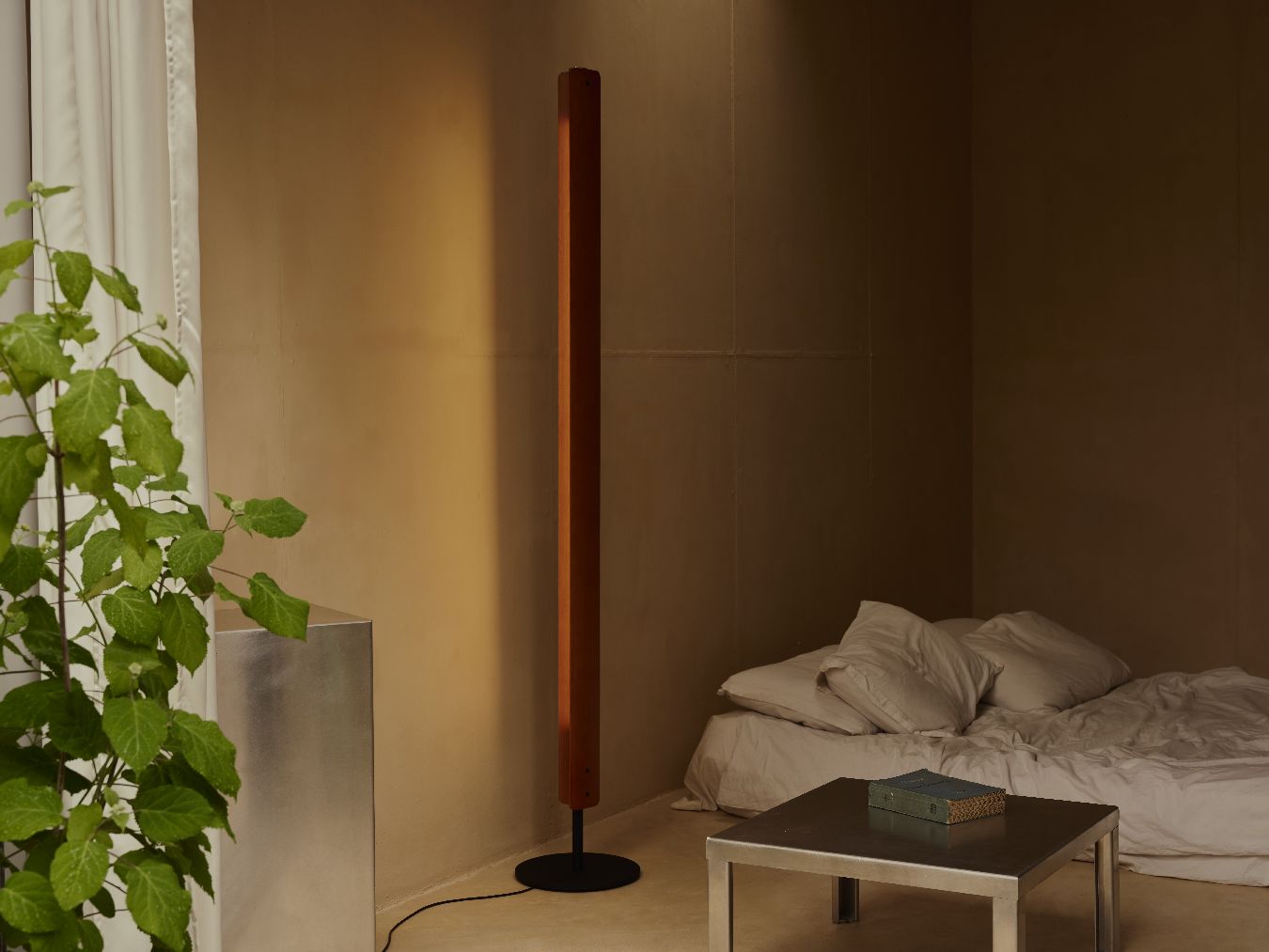 Seki Han F floor lamp Flos