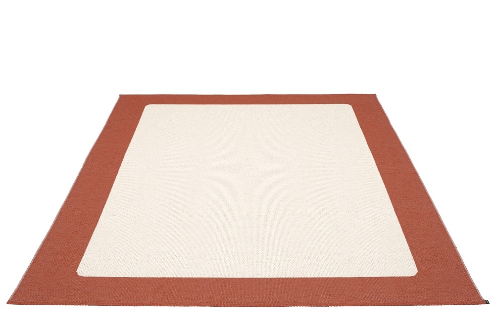 Ilda Plastic carpet 180x180 cm Pappelina Brick