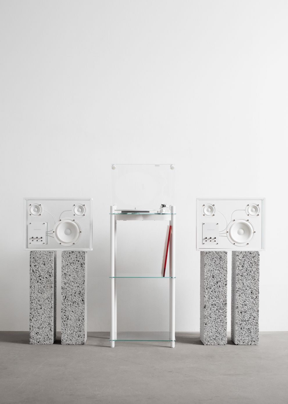 Transparent turntable Transparent