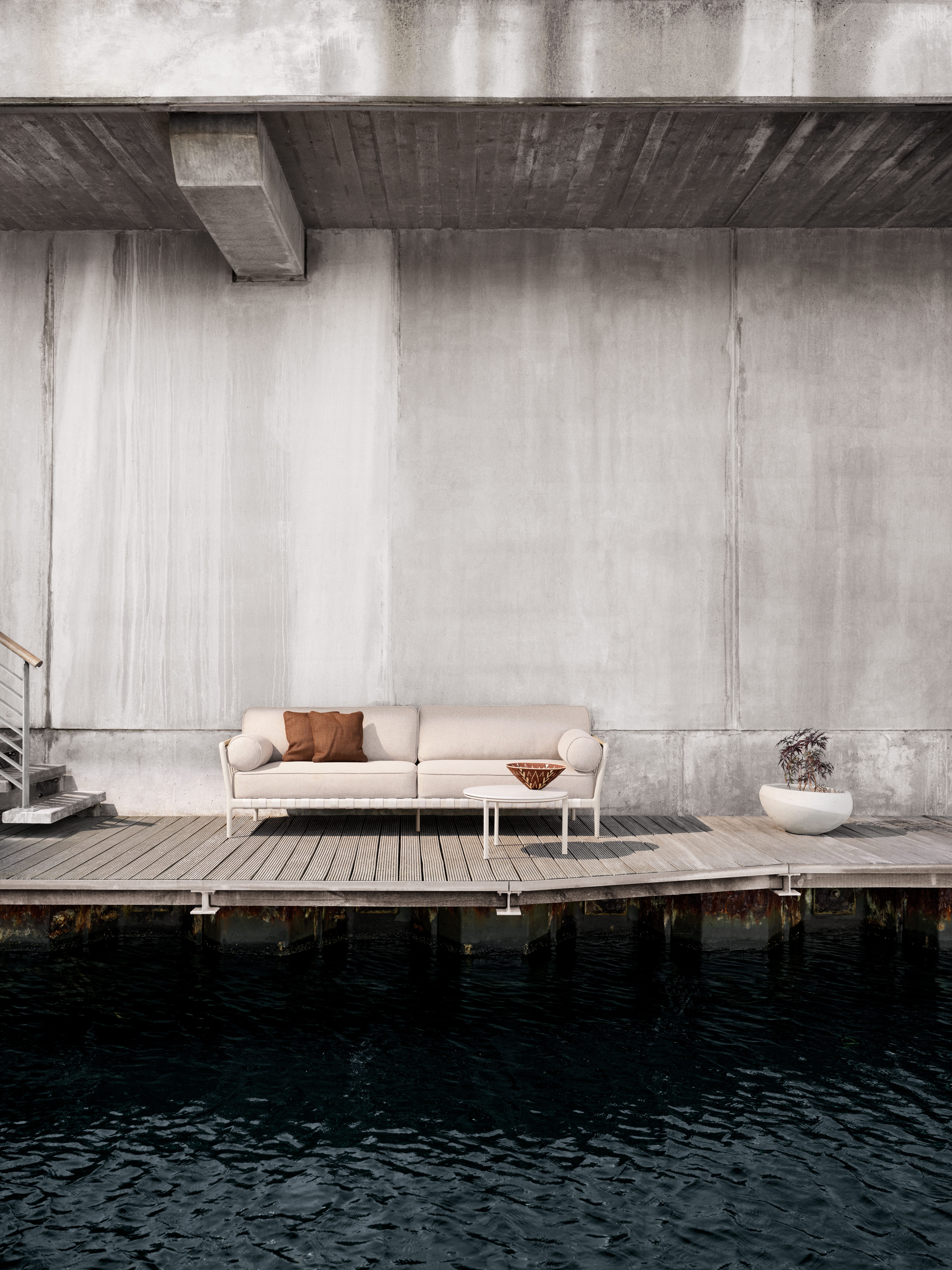 Open-Air Outdoor Sofa open end left Vipp
