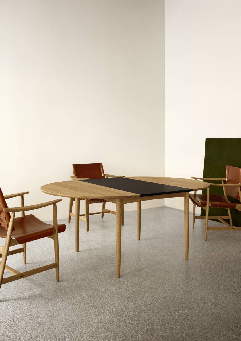 BM0121 Dining table Carl Hansen & Søn