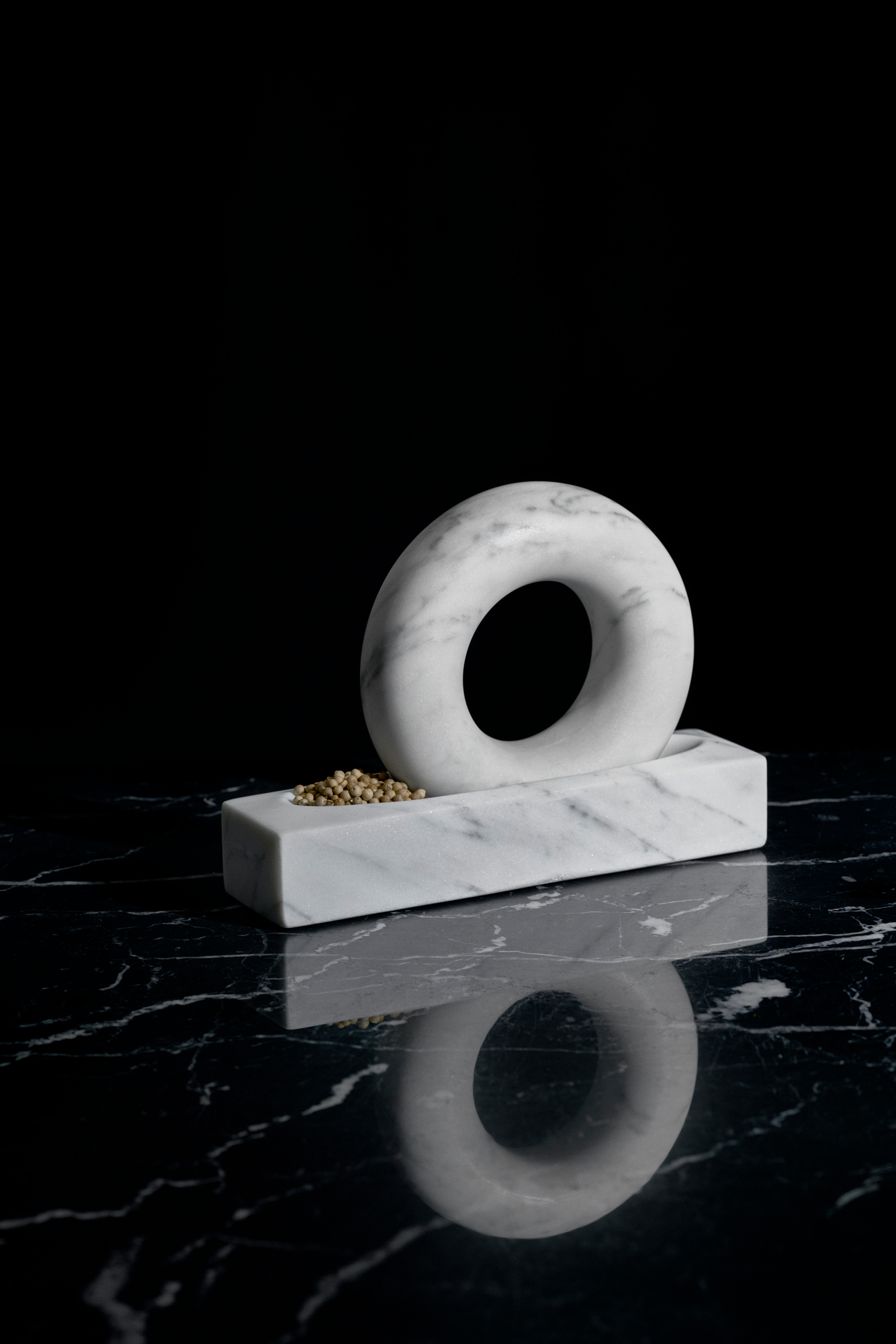 Tondo mortar with pestle Design House Stockholm