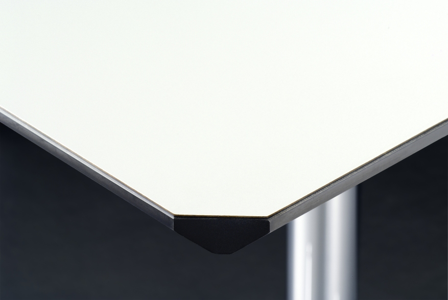 USM Haller Kitos M Desk QUICK SHIP