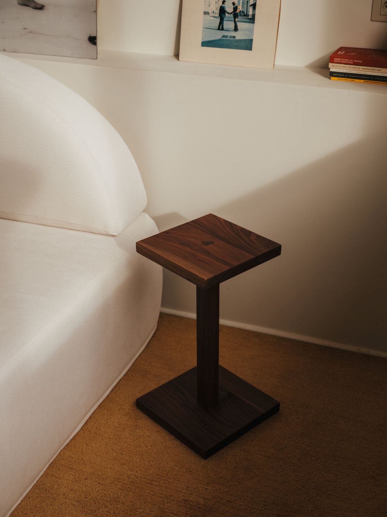 Peana Molina Side Table Santa & Cole