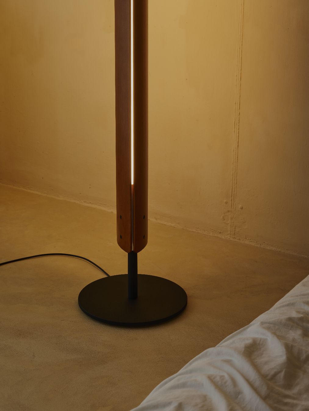 Seki Han F floor lamp Flos