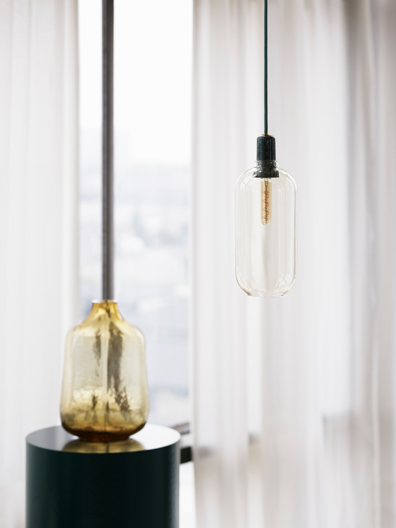 Amp Lamp pendant lamp Ø 11.2 x H 26 cm / GOLD-GREEN Normann Copenhagen SINGLE PIECES