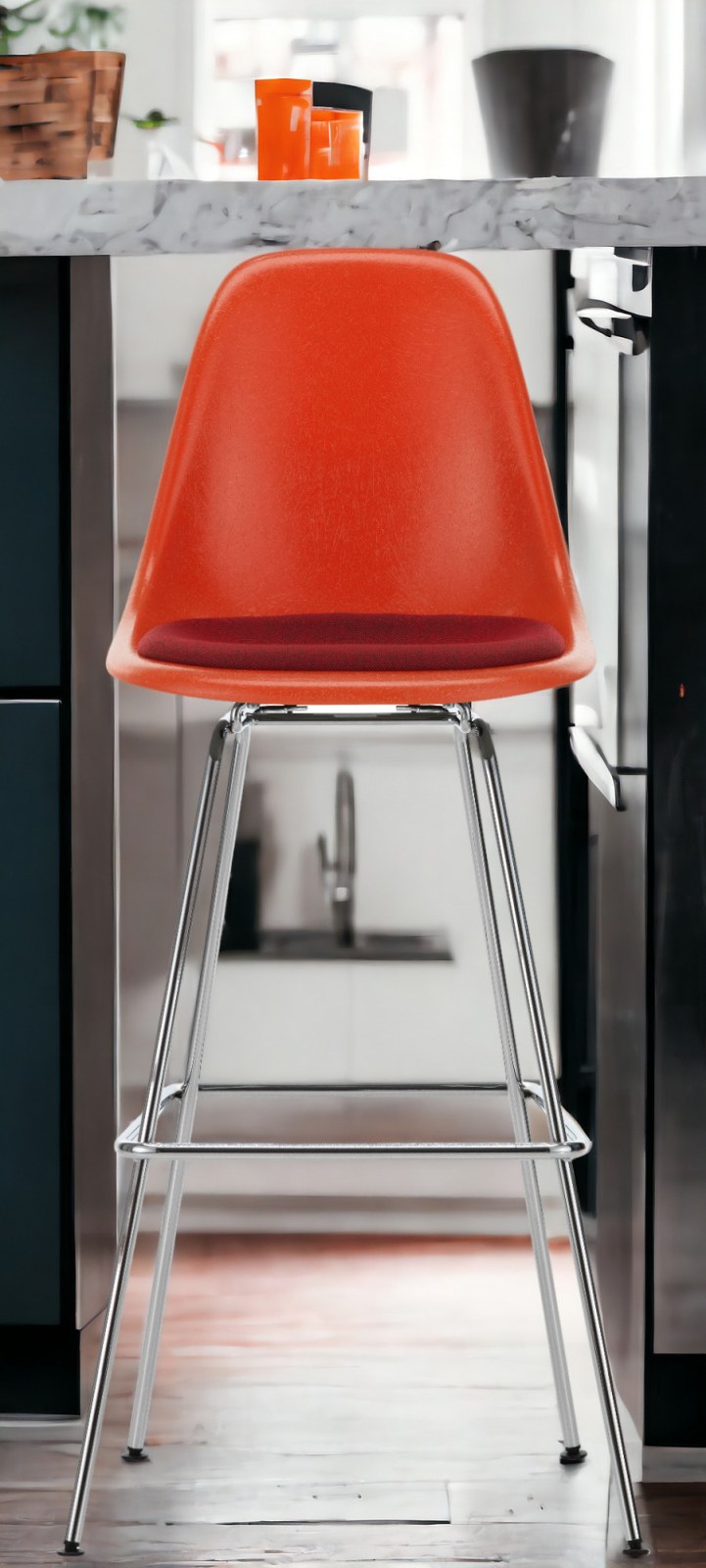 Eames Fibreglass Bar Stool High Bar stool with seat cushion Vitra 