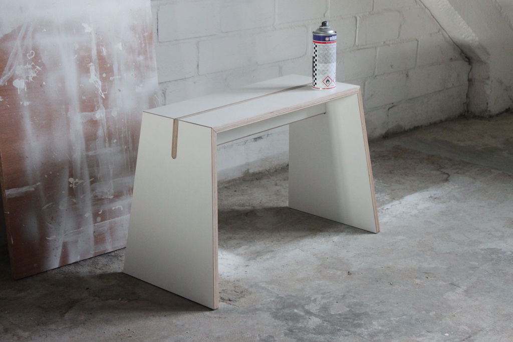 Tojo Stubenhocker Stool Tojo