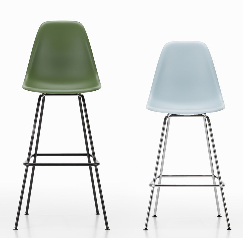 Eames Plastic Bar Stool Medium Vitra