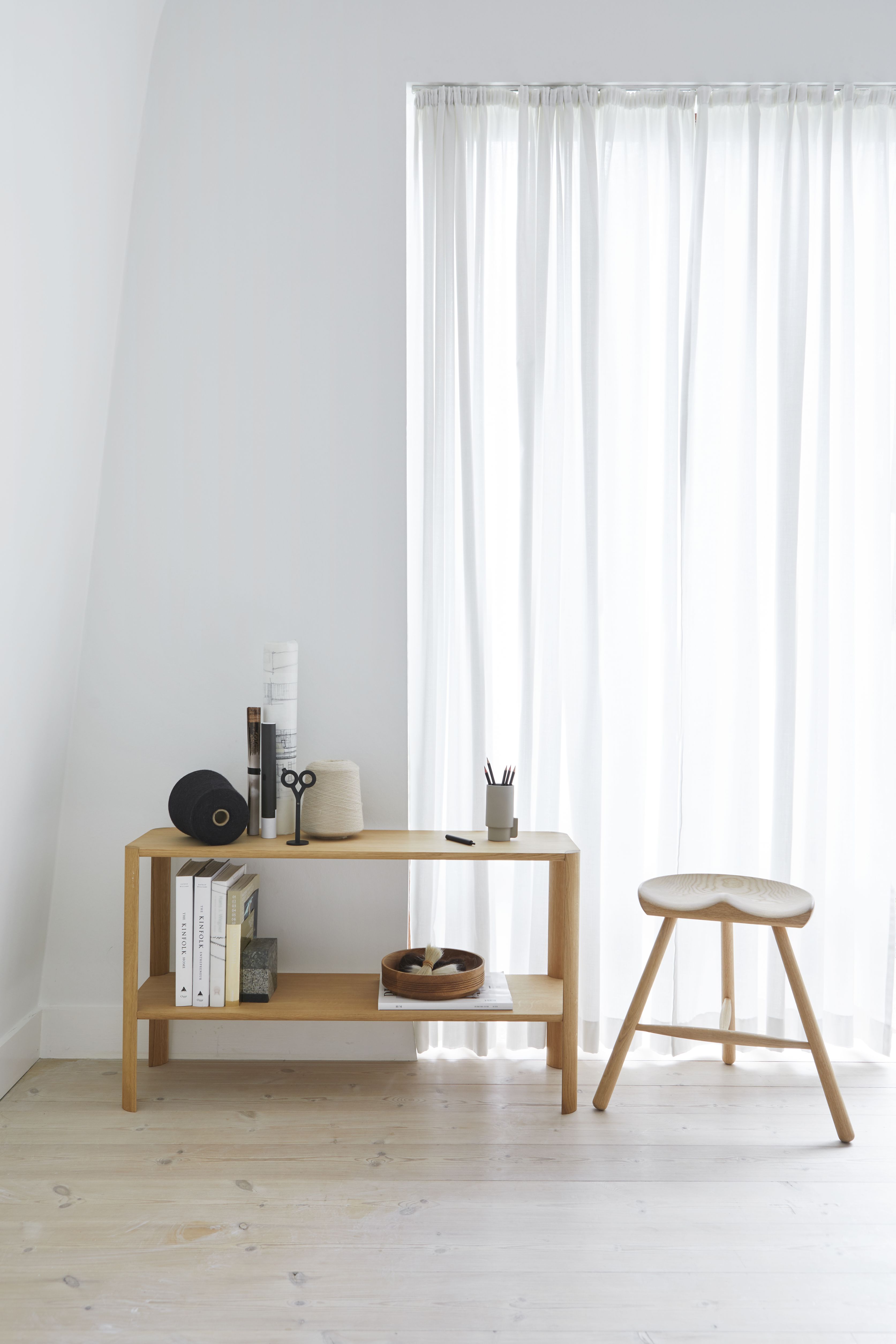 Shoemaker Chair™ No. 49 Beech black stained Form & Refine