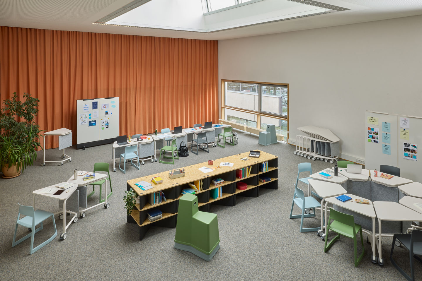Reset Platform modular platform system Vitra