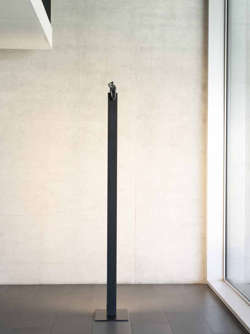 UPN floor lamp Steve Lechot Luminaires 