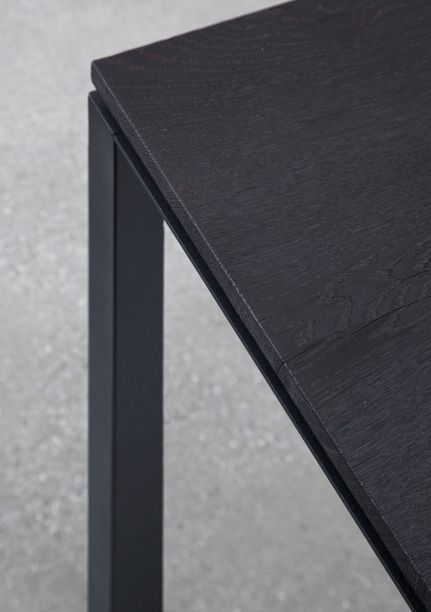 S 600 table charburned oak Janua