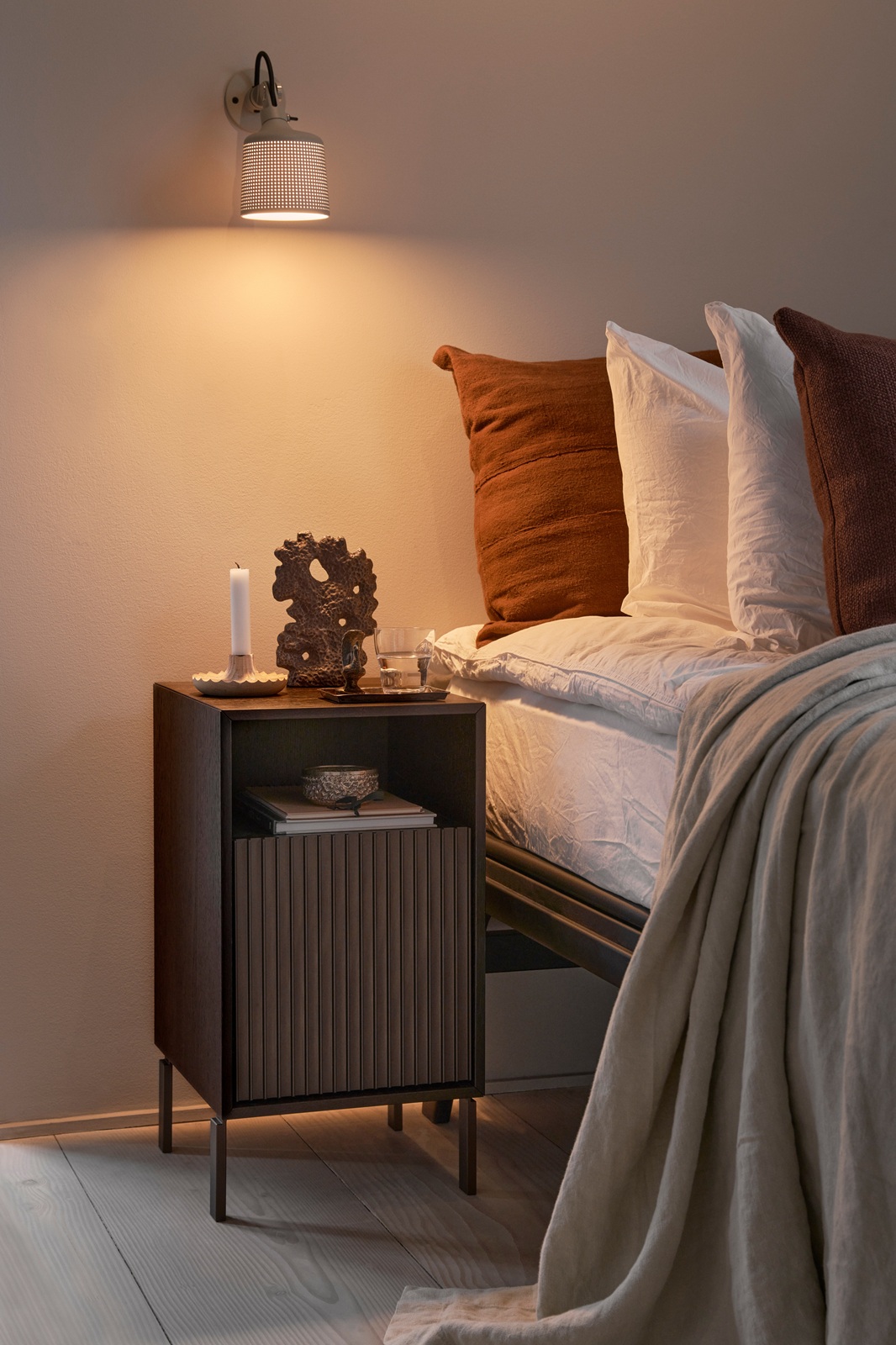 VIPP672 Bedside table Bedside table Vipp
