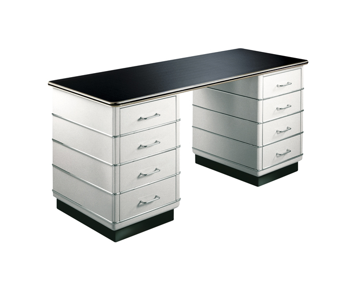 TB229 Classic Line Desk (with decoration) Müller Möbelfabrikation