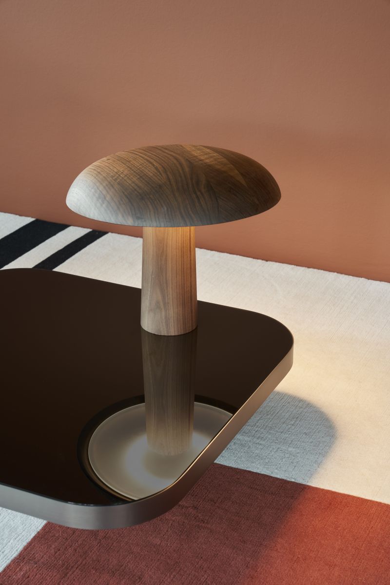 Forma Table lamp black ClassiCon