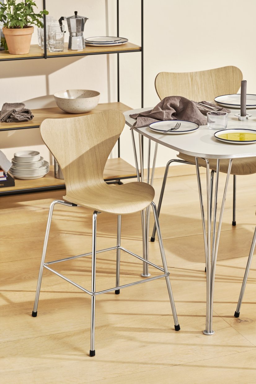 Fritz Hansen Super Elliptical table series
