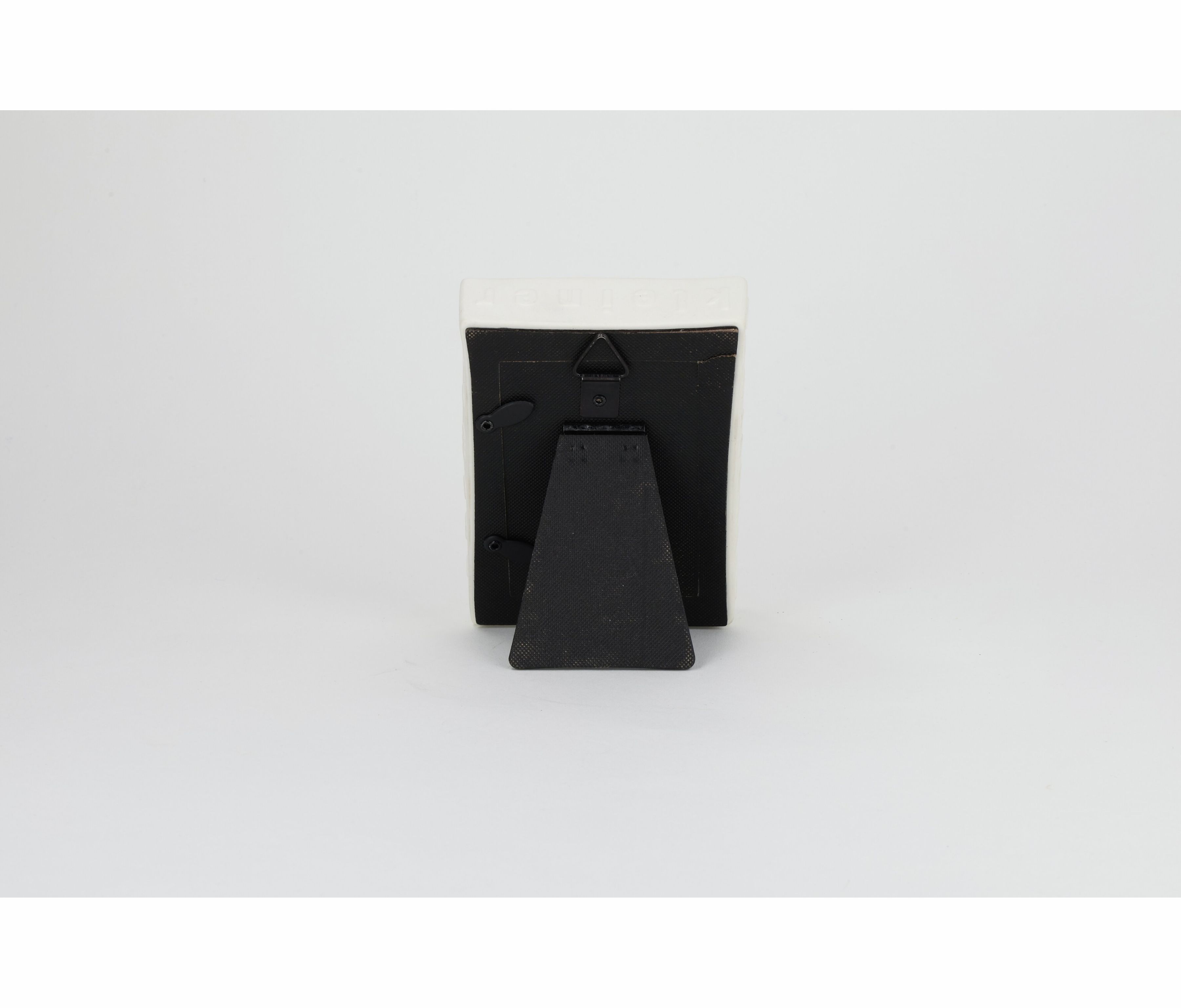 Picture frame Small moment Wheels