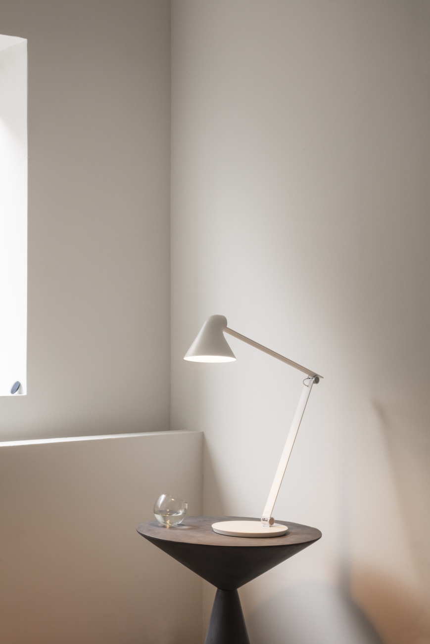 NJP table lamp Louis Poulsen