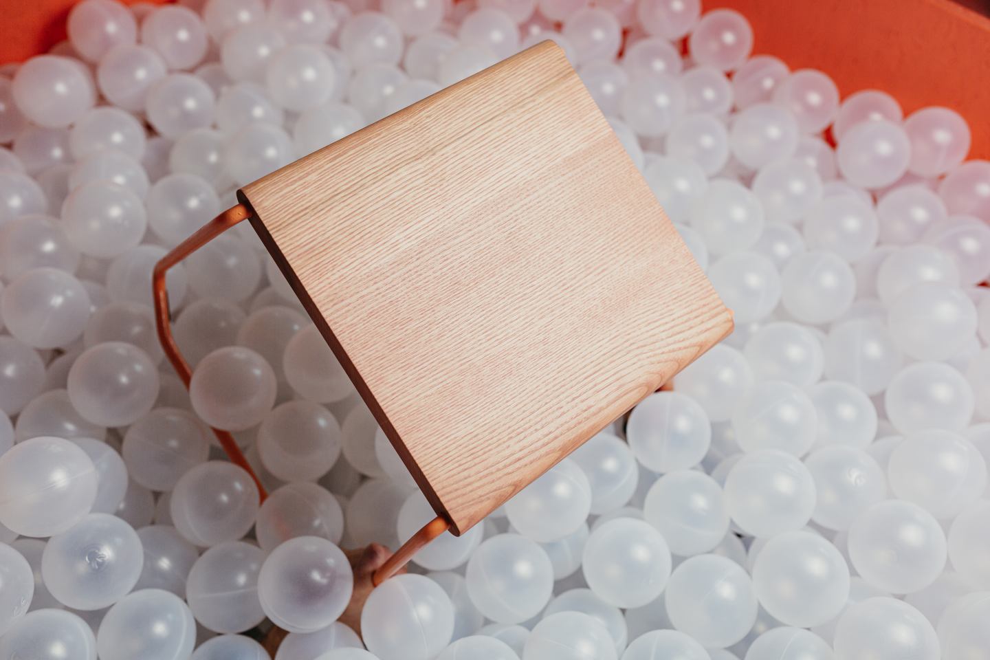 D:002 Side Table Melon Fuchs & Habicht