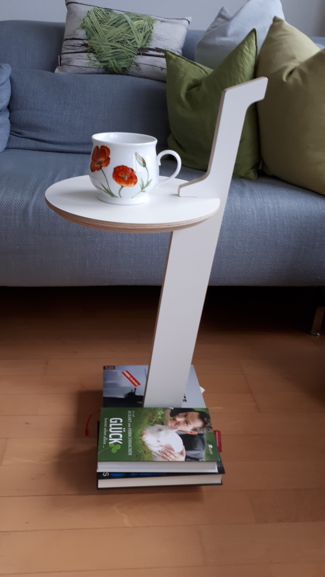 Lesestelle bookcase to go - side table Tojo