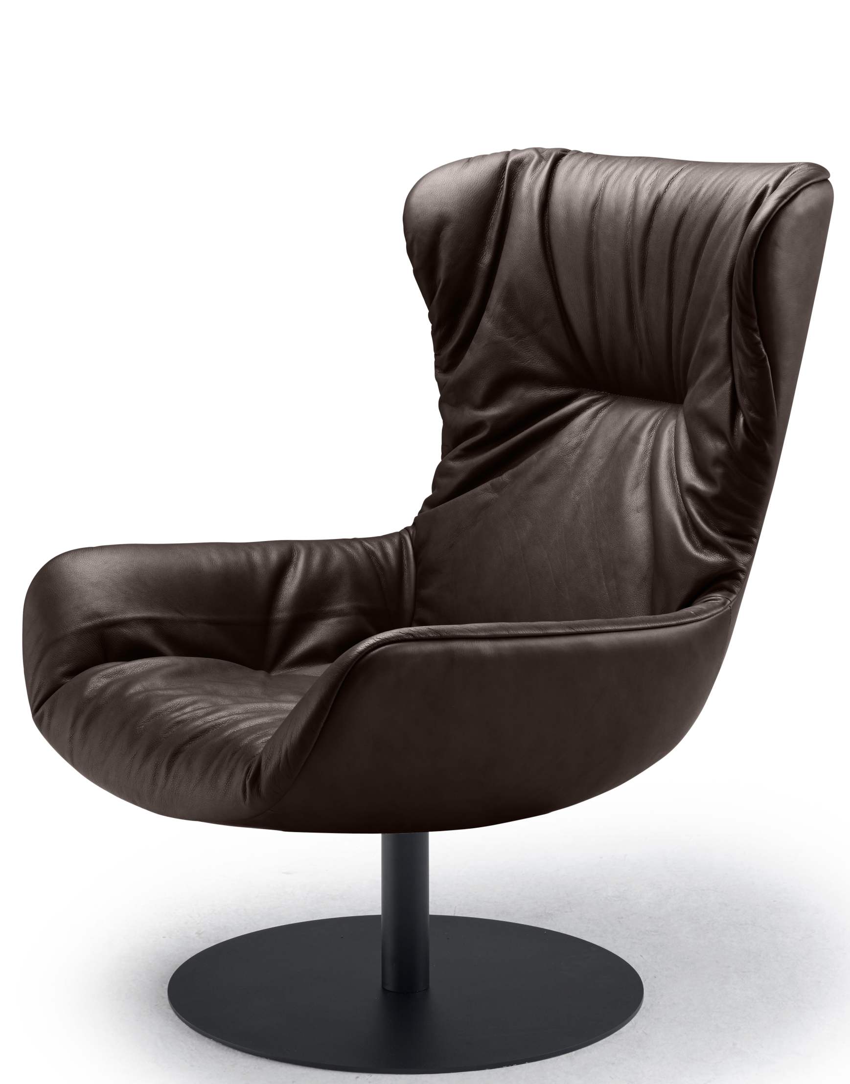 Leya wingback armchair Freifrau Manufaktur