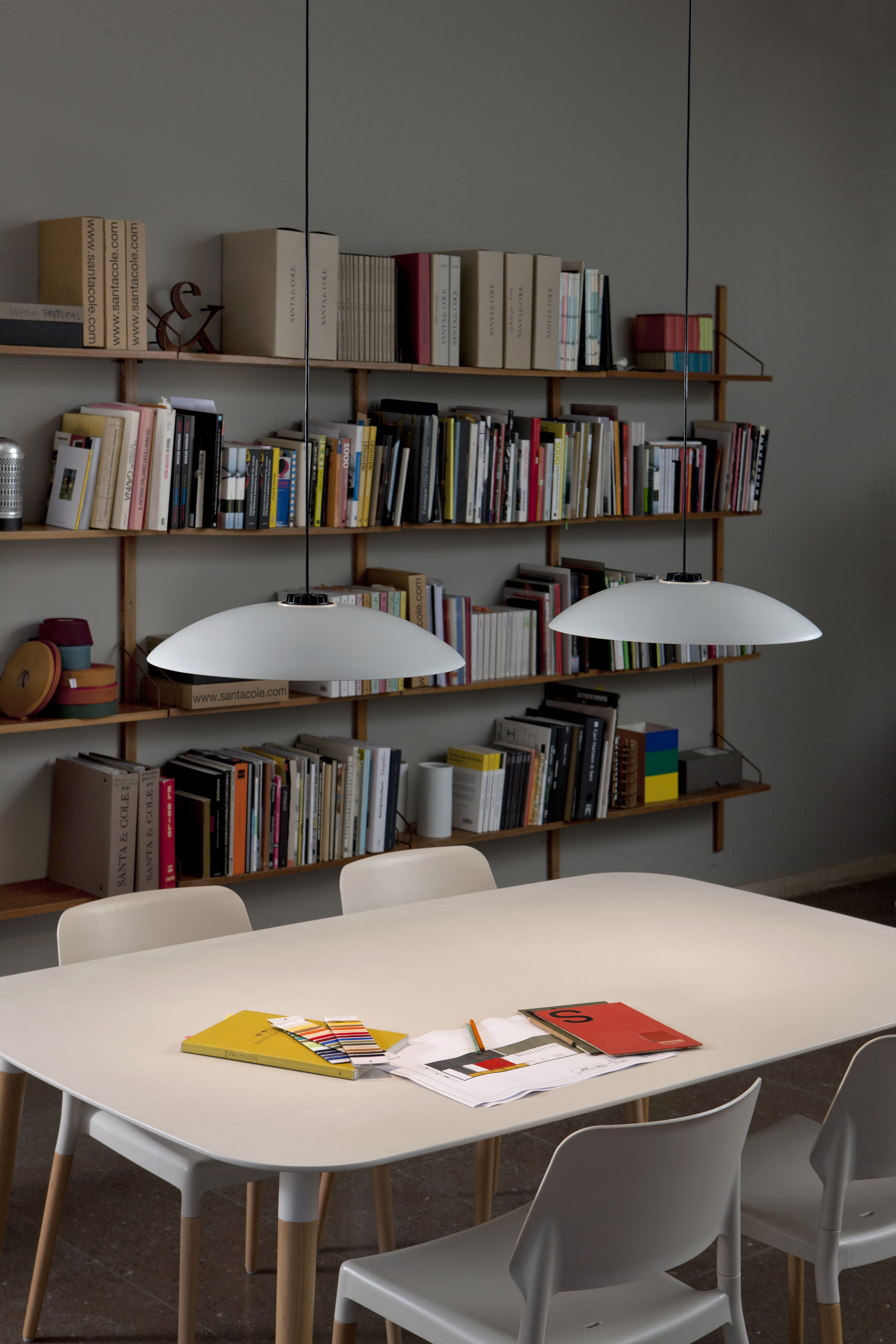 Belloch Cuadrada / Rectangular Dining table Santa & Cole
